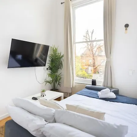 Apartamento Deluxe Flat On Kentish Town Londres Exterior foto
